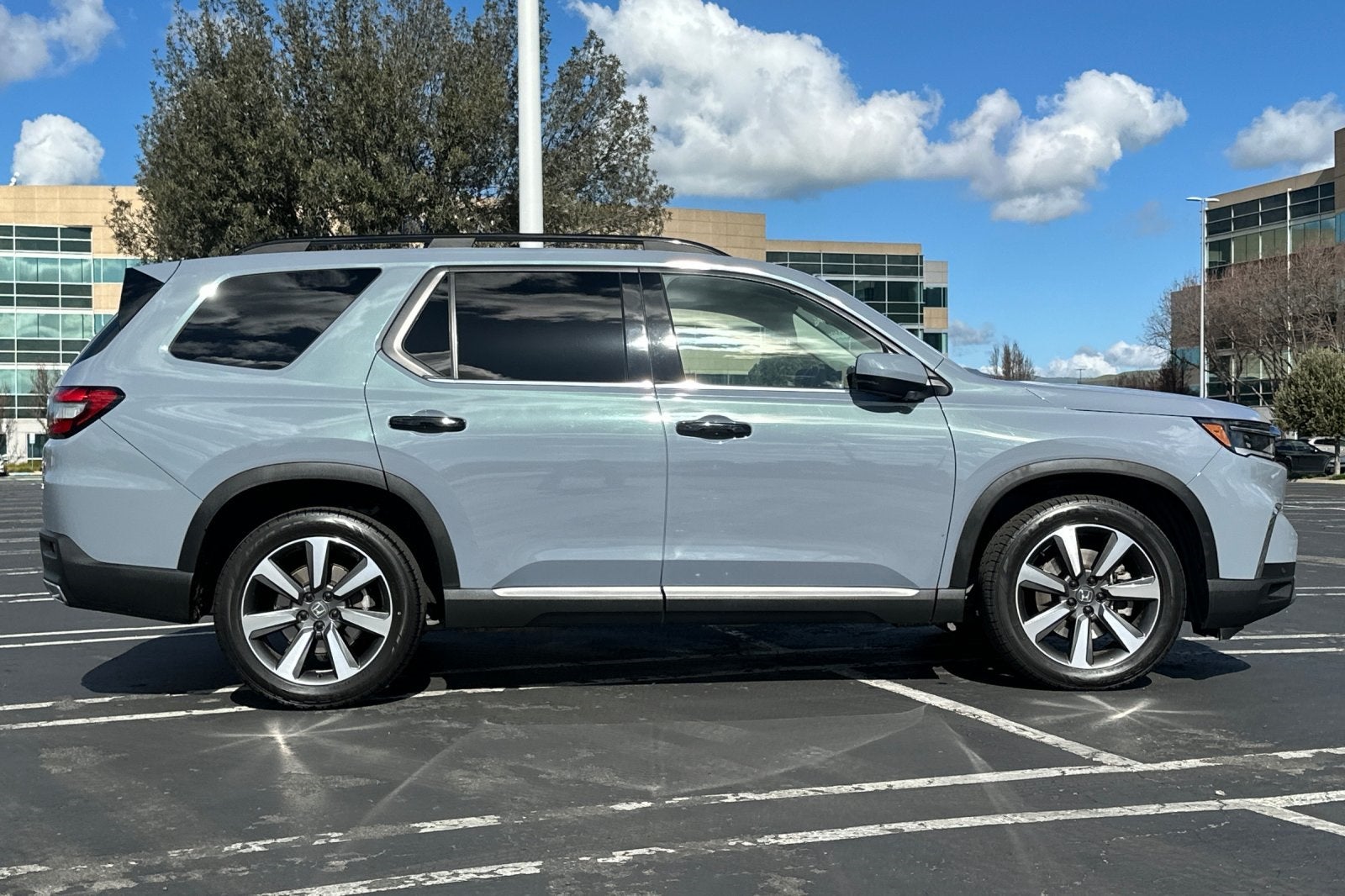 2023 Honda Pilot Elite