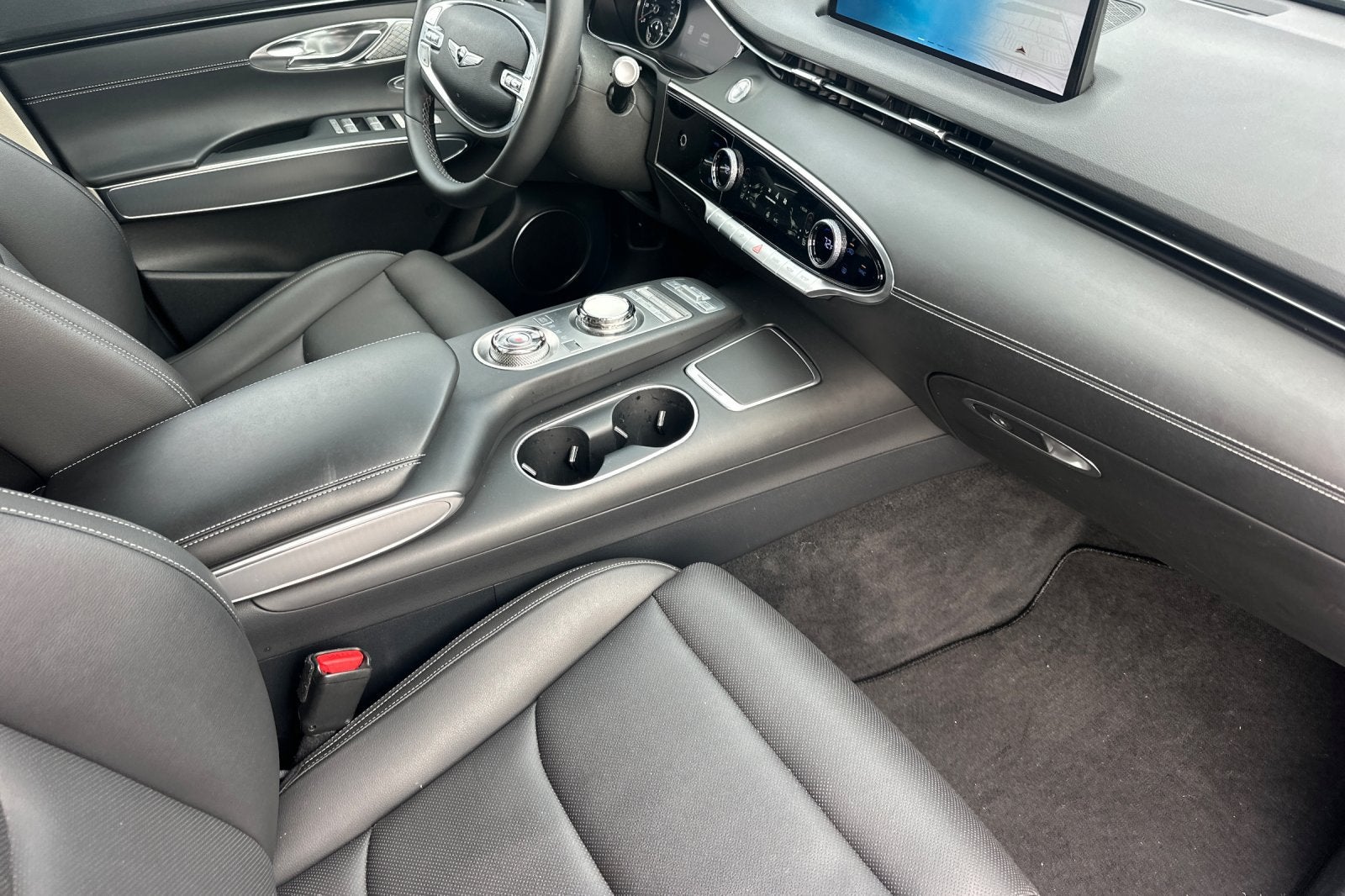 2024 Genesis GV70 2.5T