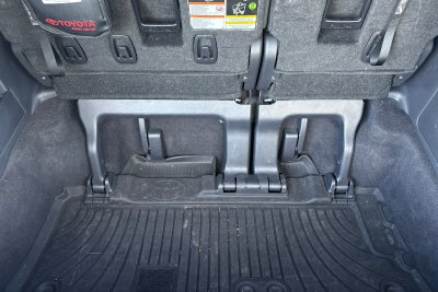 2025 Toyota Sienna Limited 7 Passenger