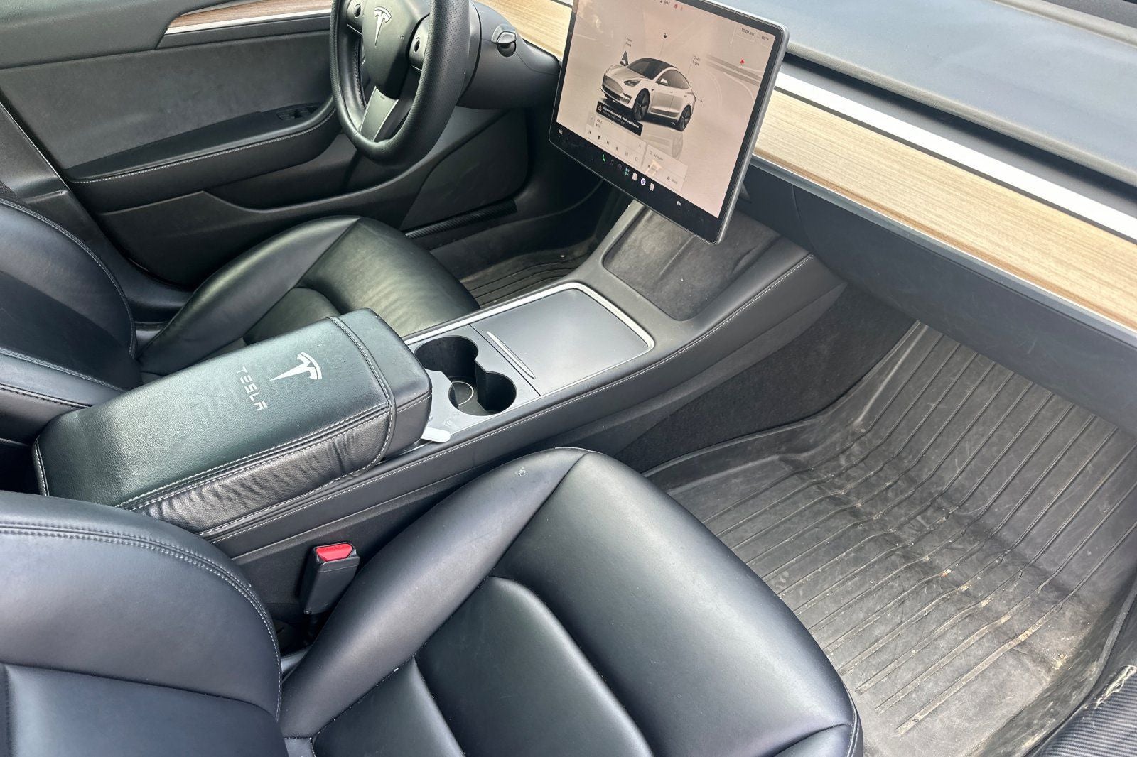 2023 Tesla Model 3 Base
