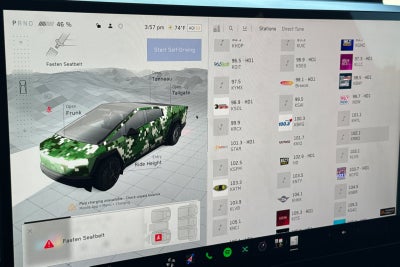 2024 Tesla Cybertruck Base