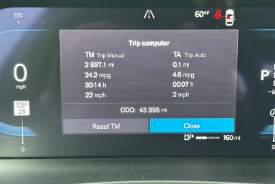 2024 Volvo S60 B5 Plus Dark Theme