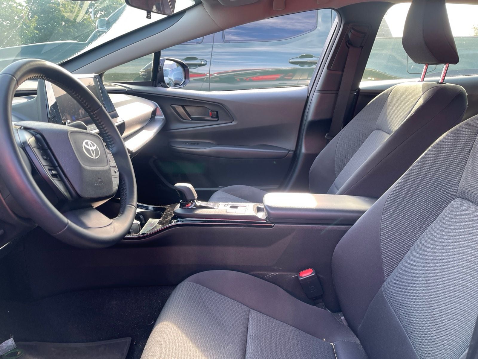 2023 Toyota Prius LE