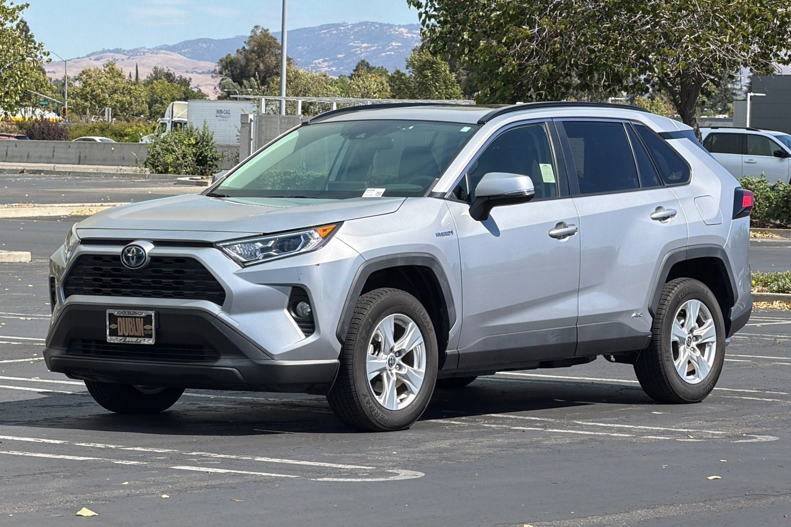 2020 Toyota RAV4 Hybrid XLE