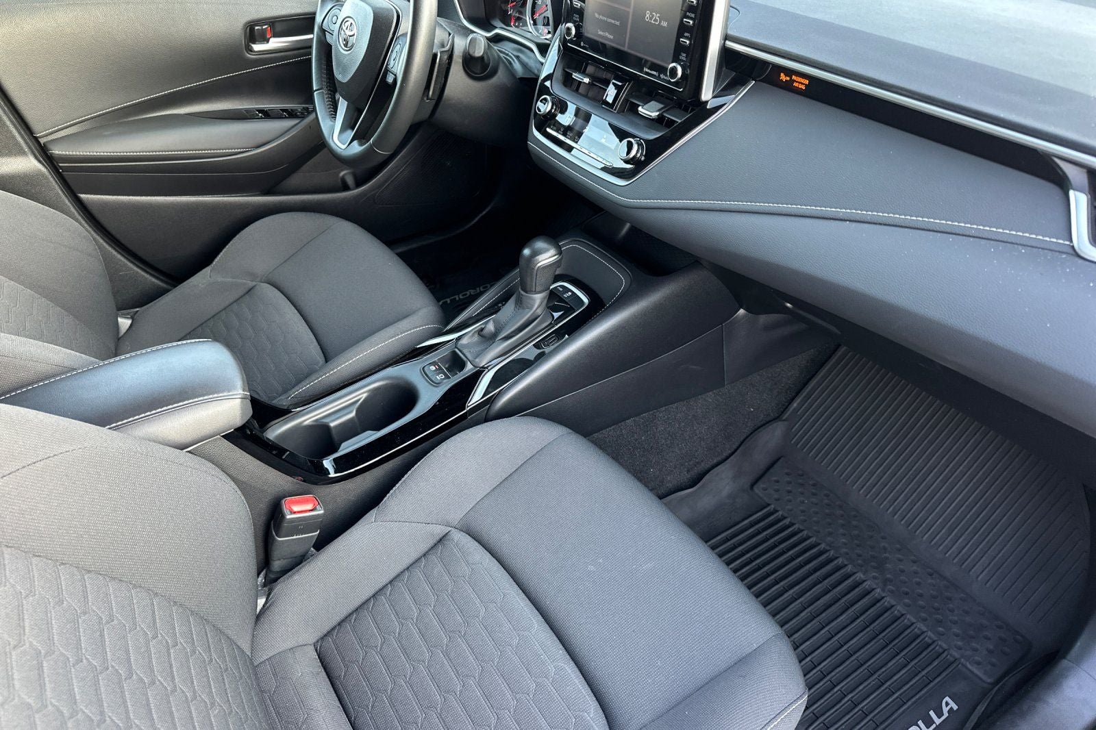 2022 Toyota Corolla Hatchback SE