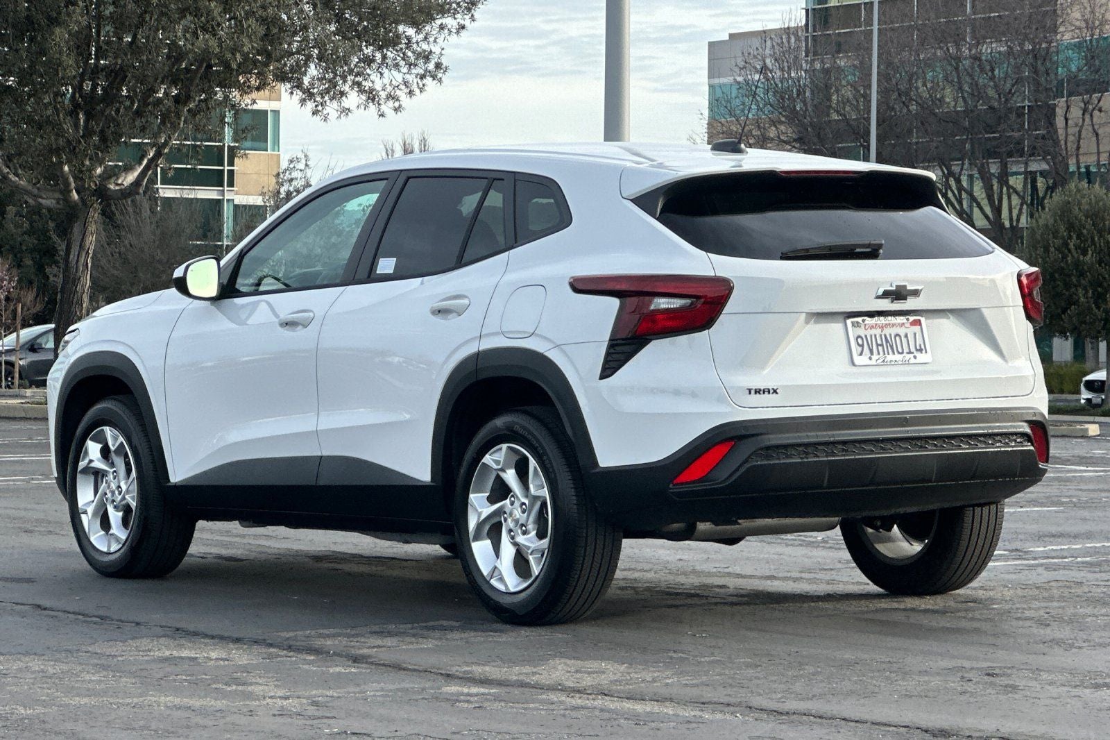 2025 Chevrolet Trax LS