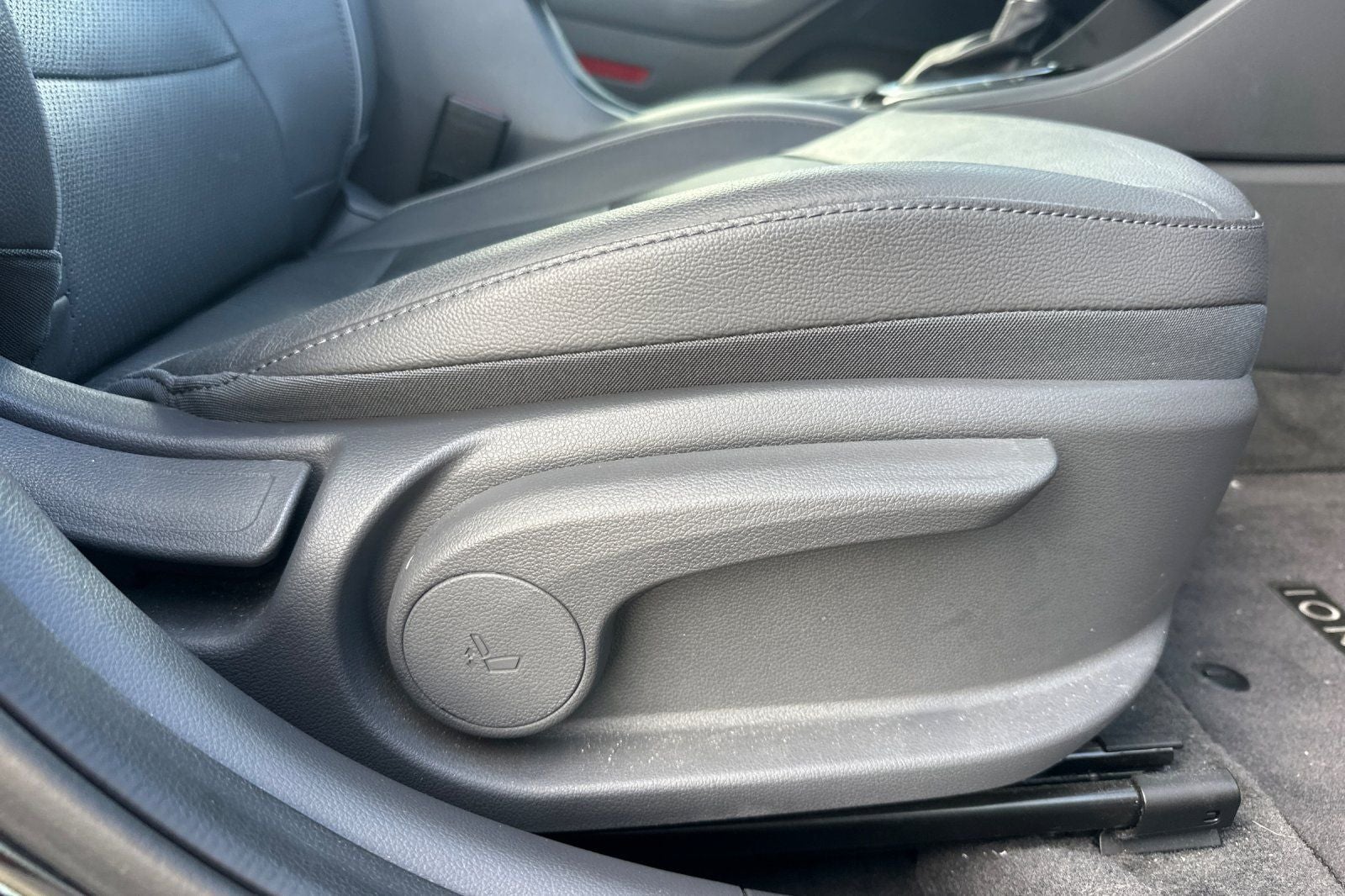 2020 Hyundai Ioniq Plug-In Hybrid Limited