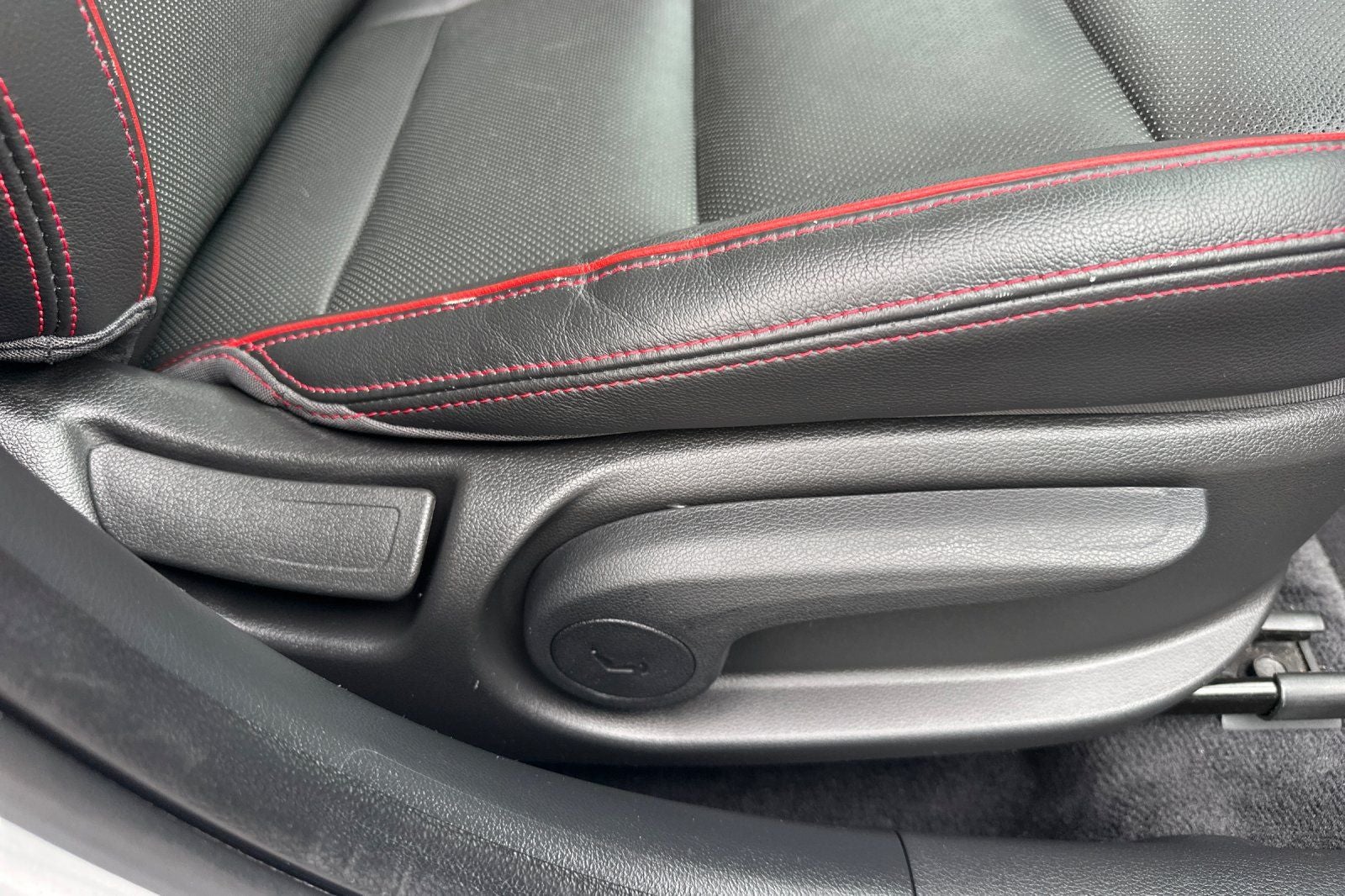 2018 Hyundai Elantra GT Sport