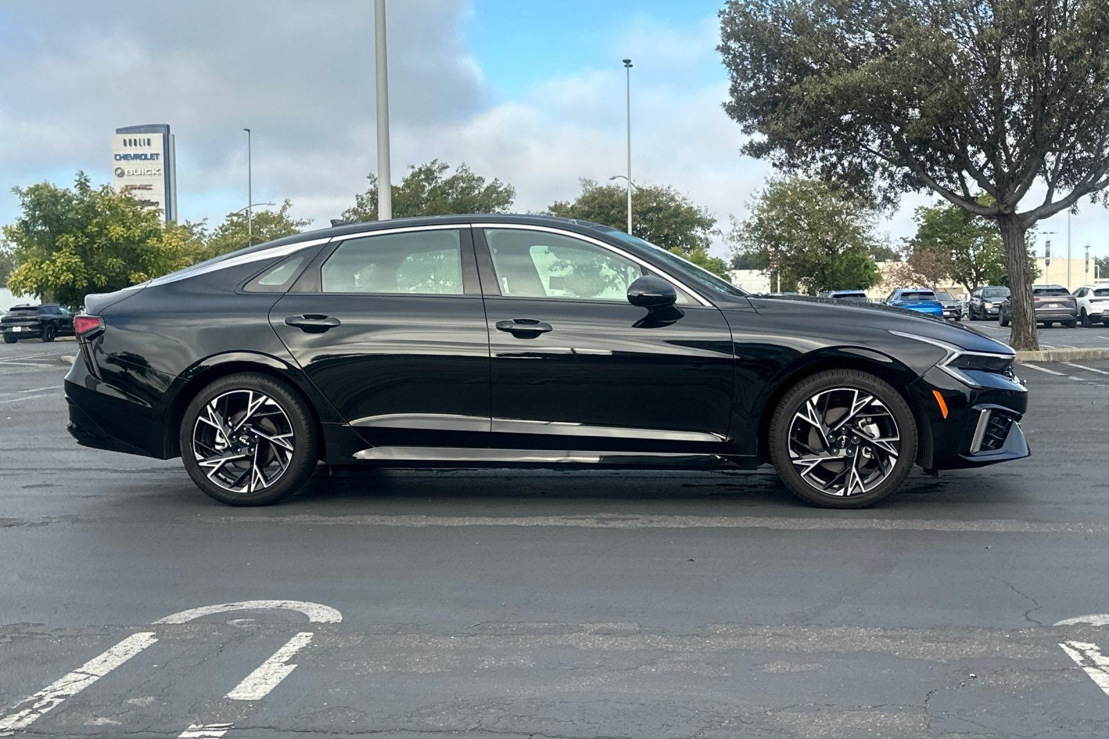 2025 Kia K5 GT-Line