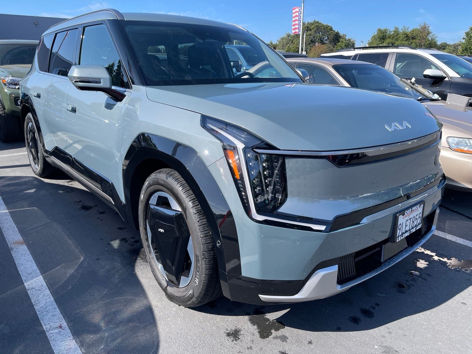 2024 Kia EV9 Land