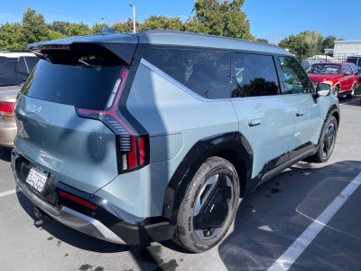 2024 Kia EV9 Land