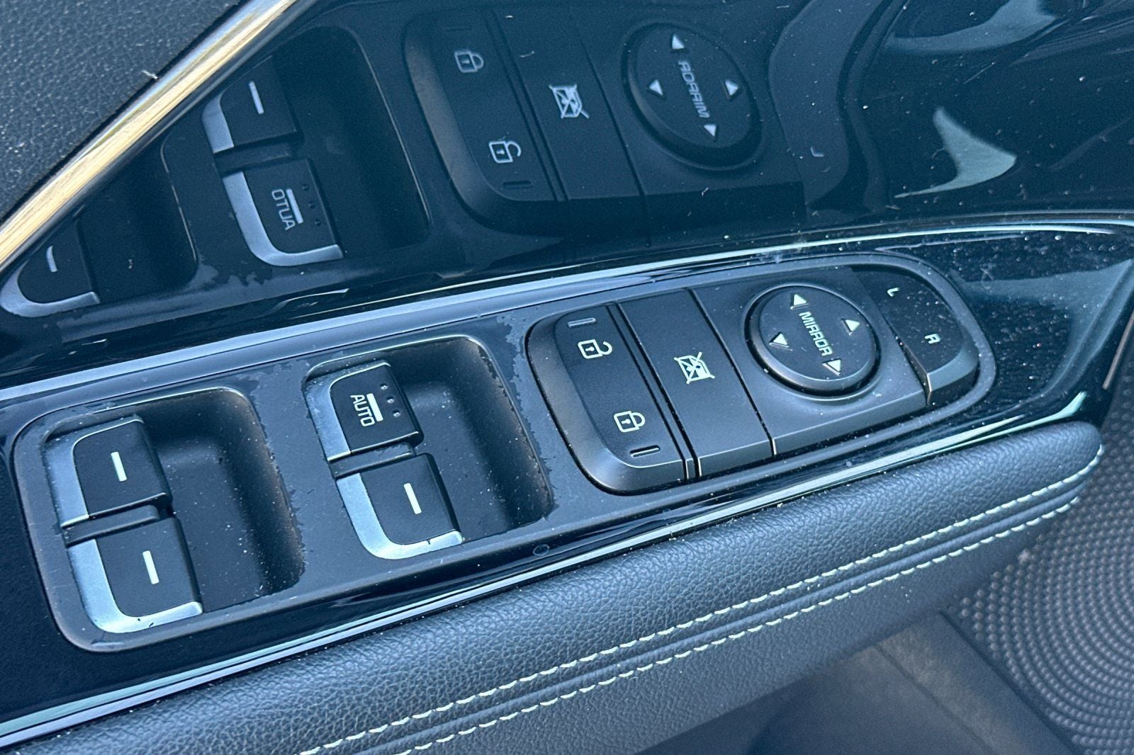 2022 Kia Niro Plug-In Hybrid LXS