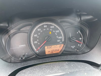 2015 Toyota Yaris L