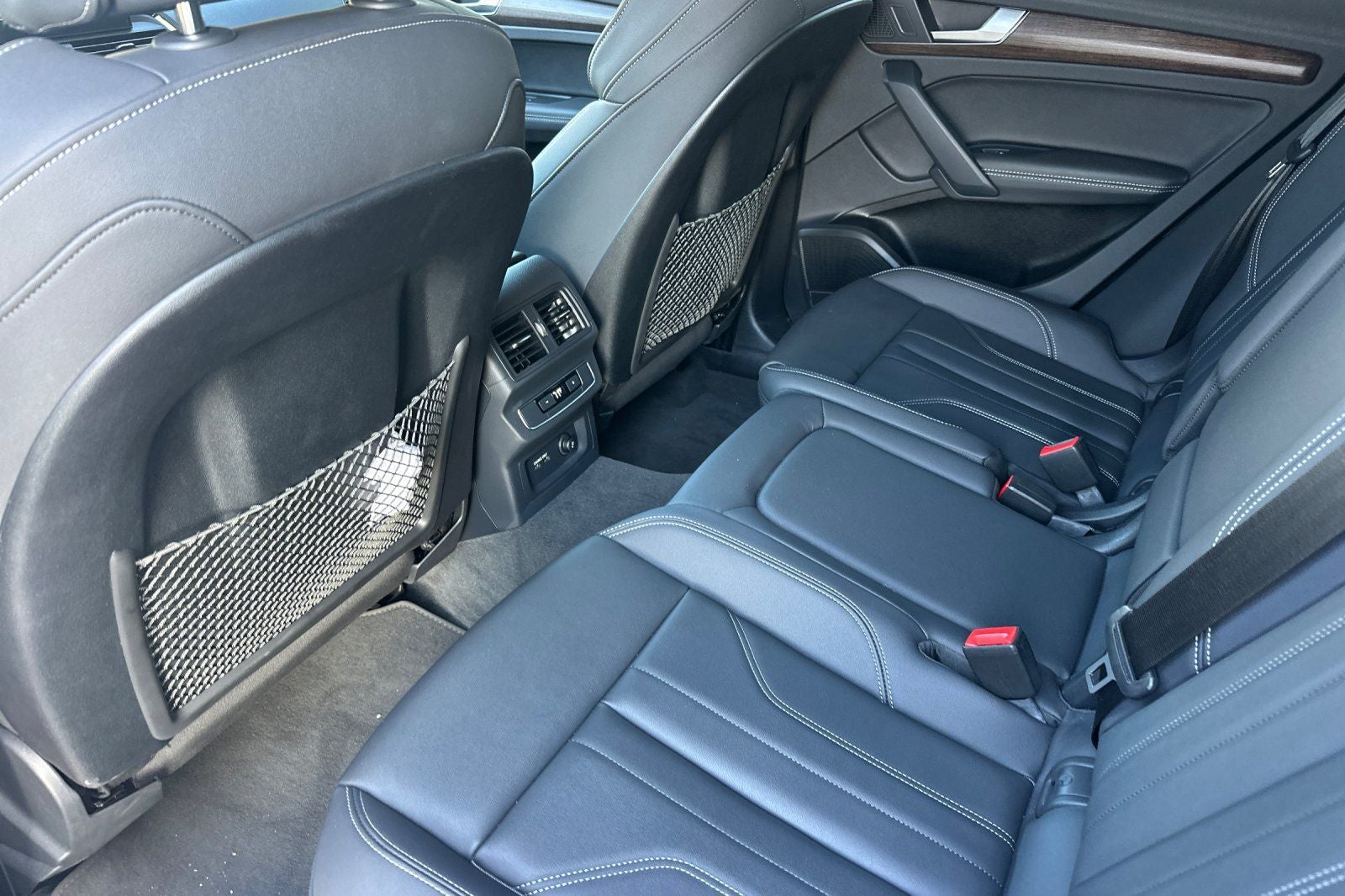 2024 Audi Q5 45 S line Premium quattro