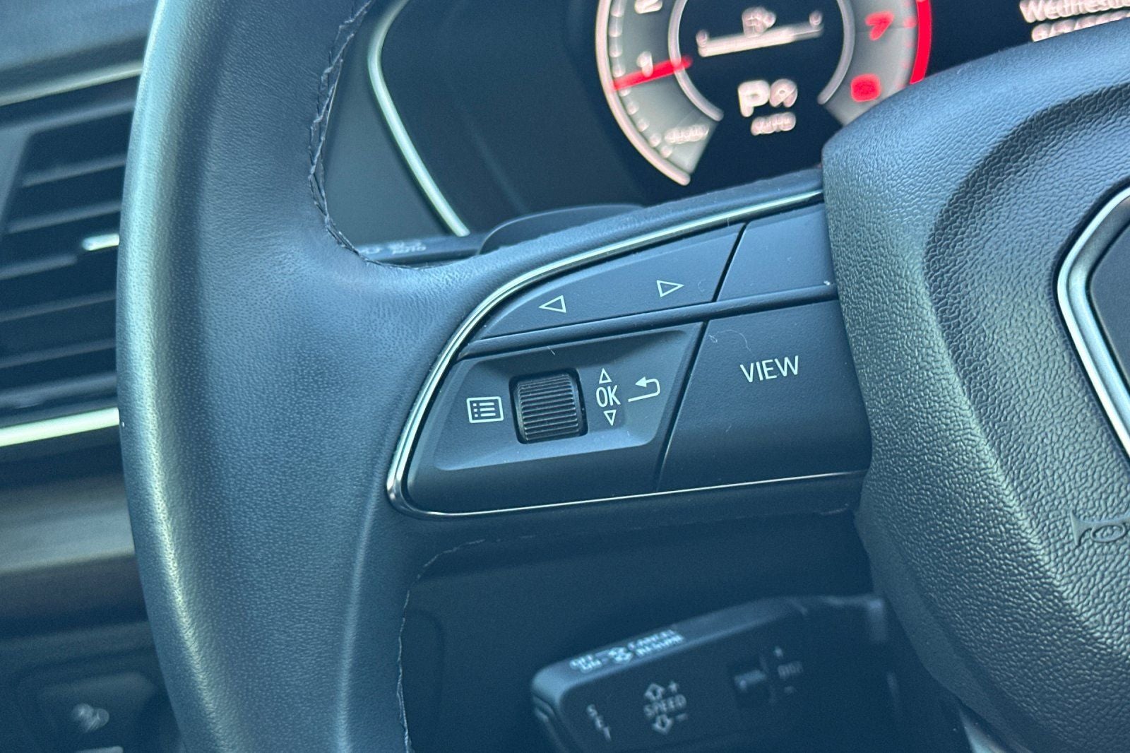 2024 Audi Q5 45 S line Premium quattro