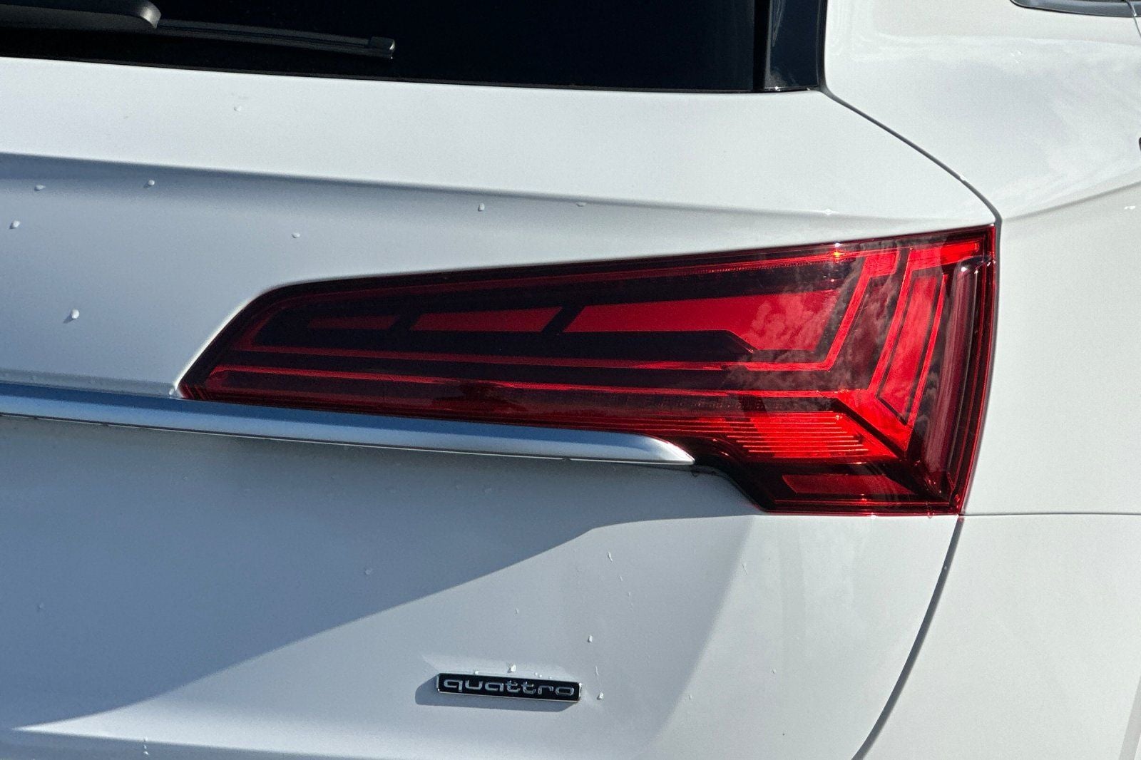 2024 Audi Q5 45 S line Premium quattro