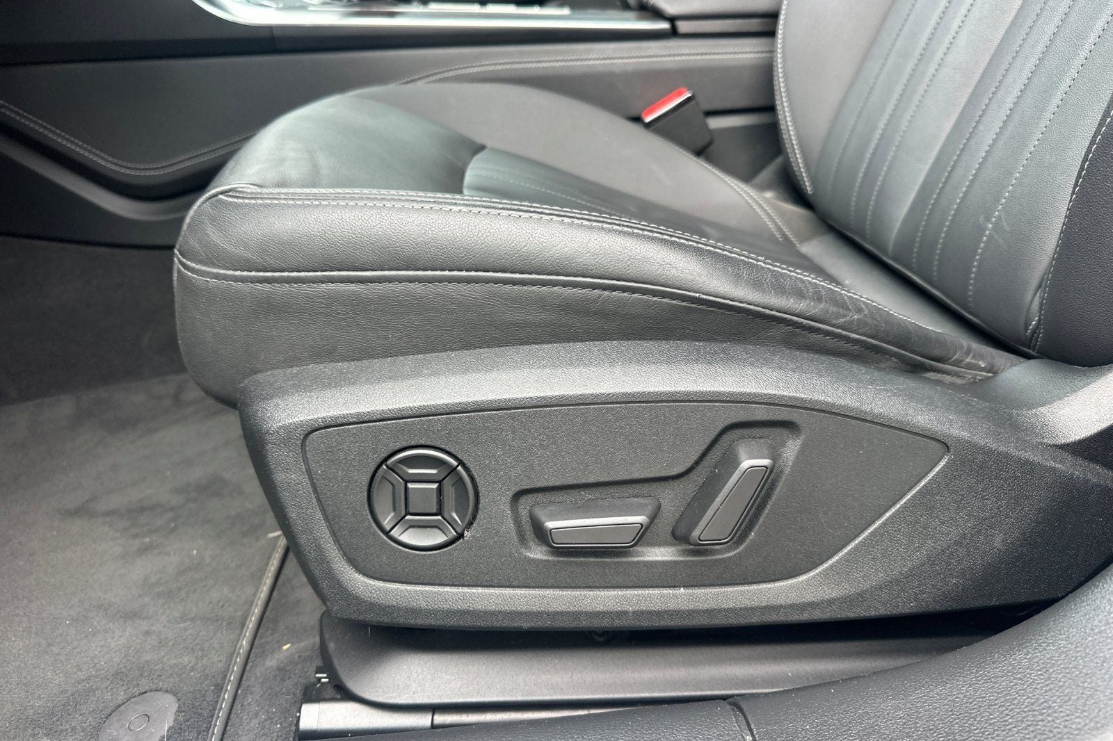 2023 Audi A6 45 Premium Plus quattro