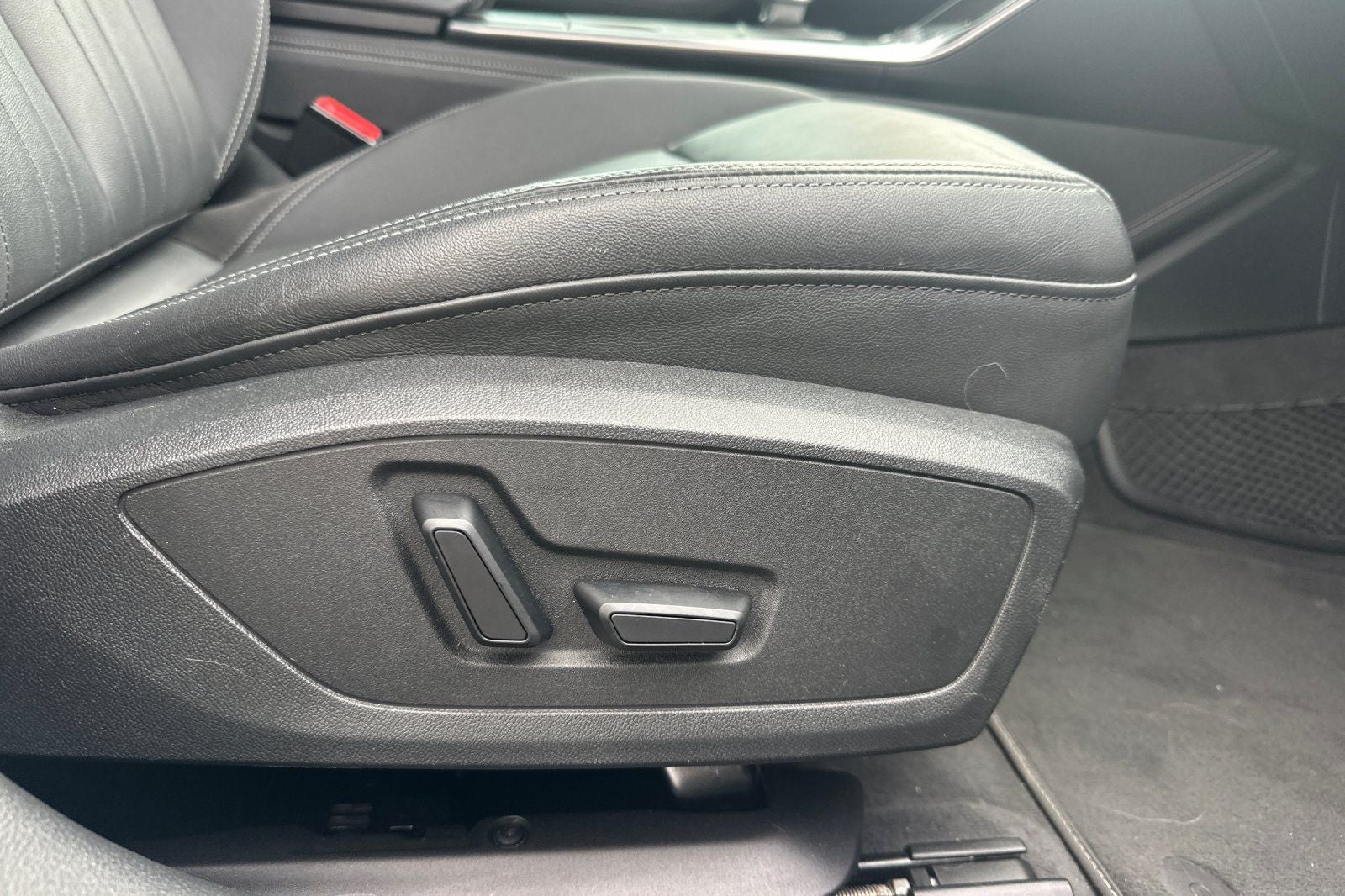 2023 Audi A6 45 Premium Plus quattro