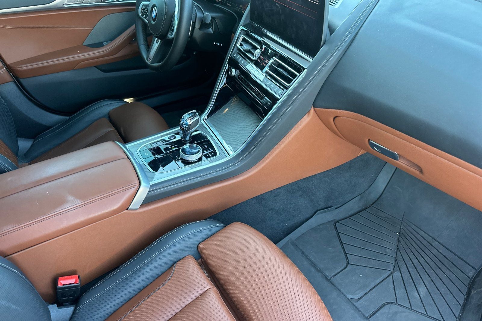 2024 BMW 8 Series 840
