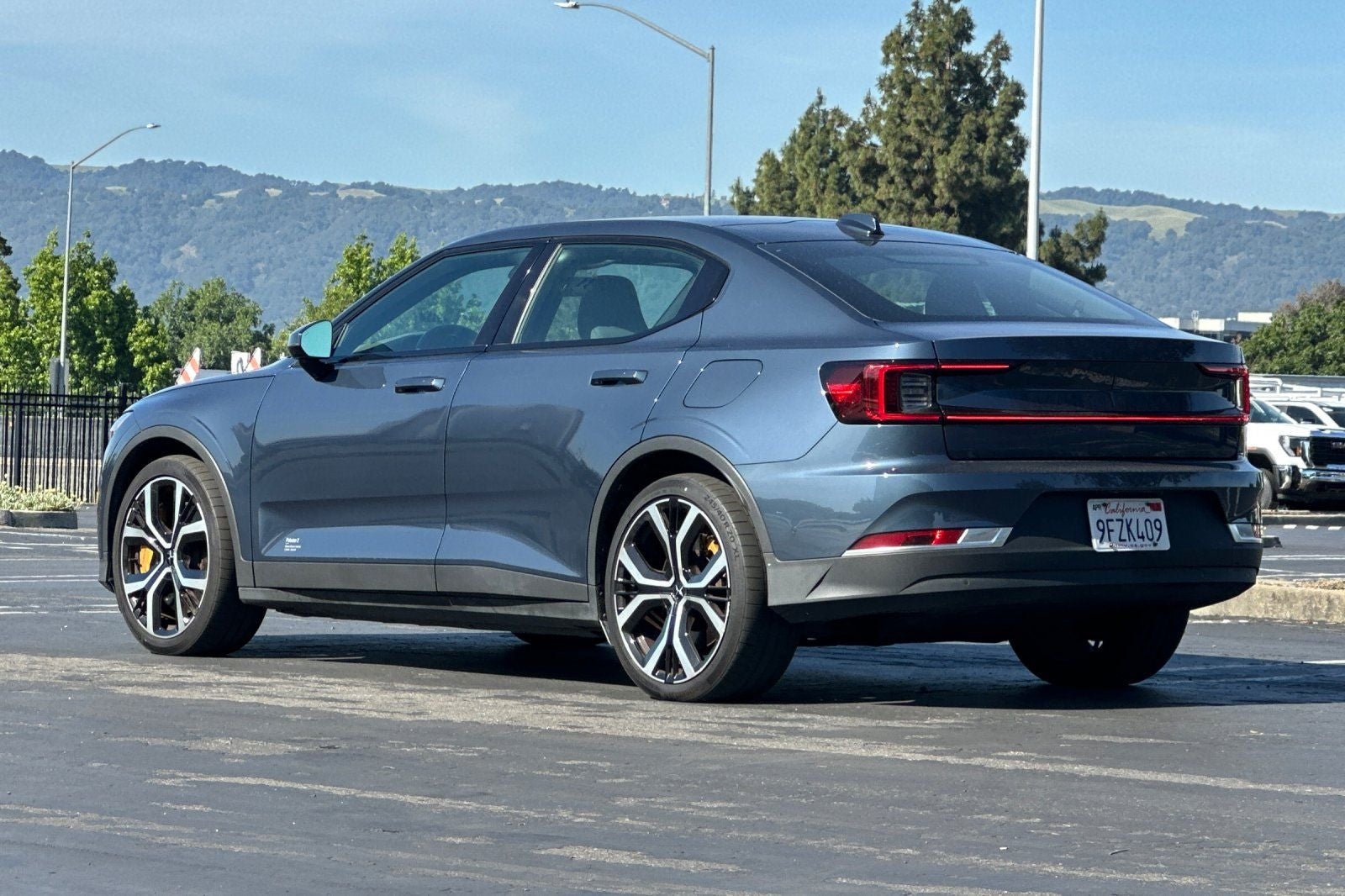 2023 Polestar 2 Long Range Dual Motor Performance Plus