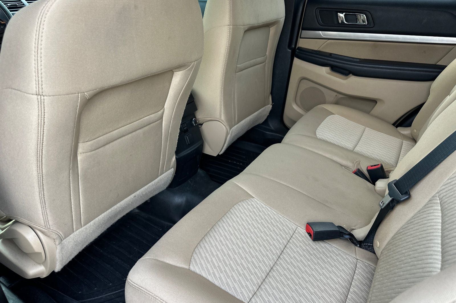 2017 Ford Explorer Base