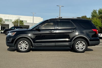 2017 Ford Explorer Base