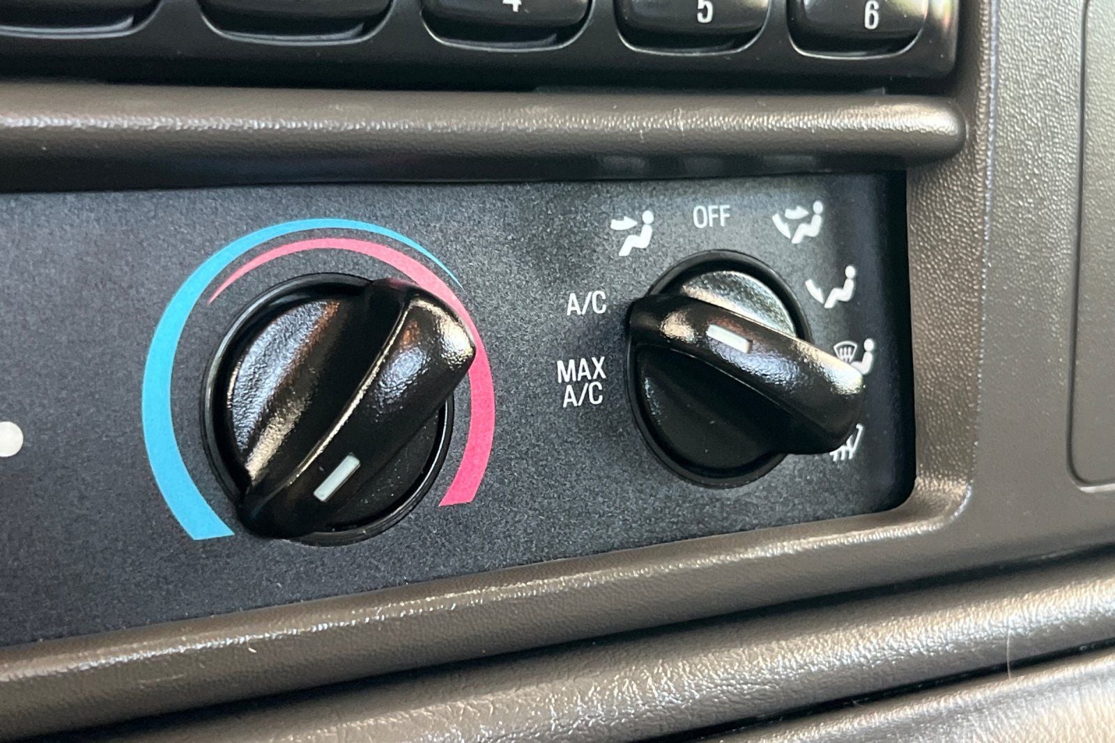 2003 Ford F-350SD XL