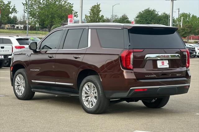 2023 GMC Yukon SLT