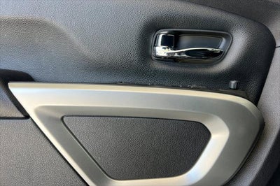 2017 Nissan Titan SV