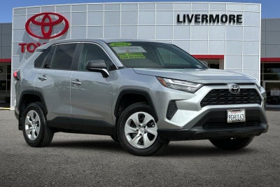 2023 Toyota RAV4 LE