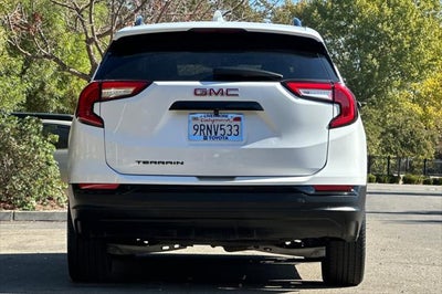 2022 GMC Terrain SLE
