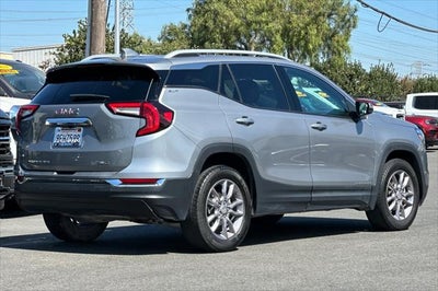 2023 GMC Terrain SLT
