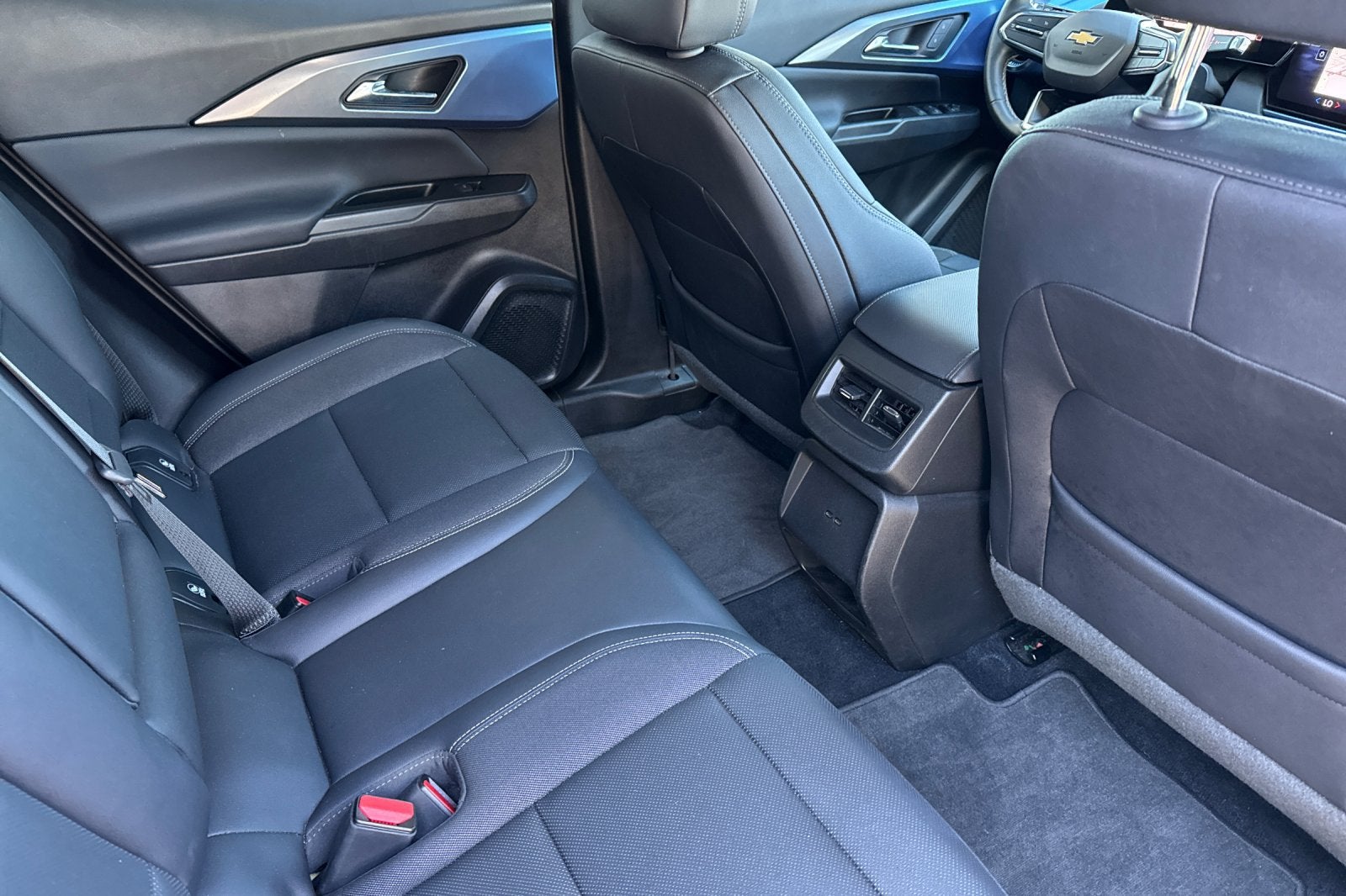 2024 Chevrolet Equinox EV LT
