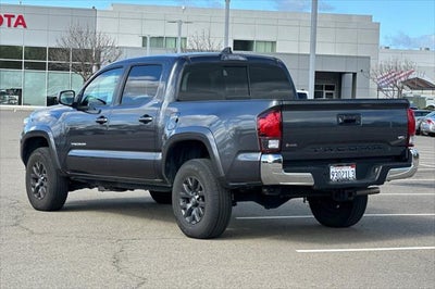2022 Toyota Tacoma SR5 V6