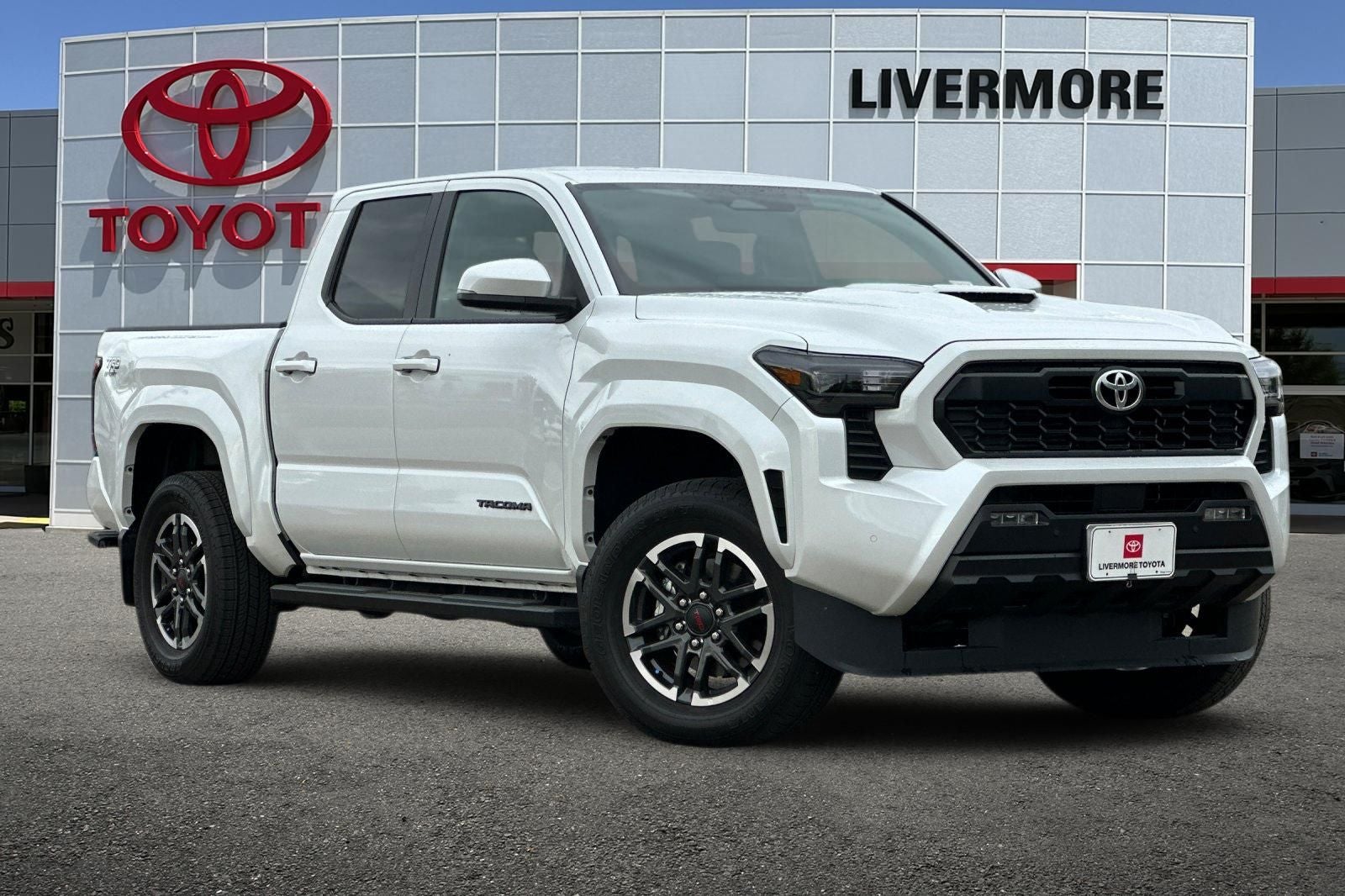 2025 Toyota Tacoma TRD Sport