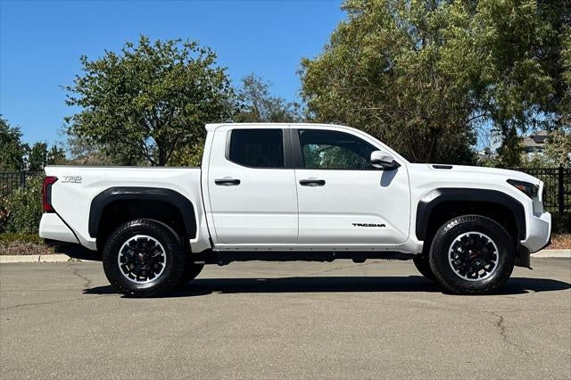 2026 Toyota Tacoma Hybrid TRD Off Road