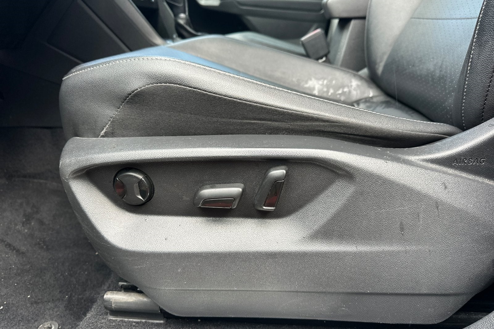 2019 Volkswagen Tiguan 2.0T SEL R-Line