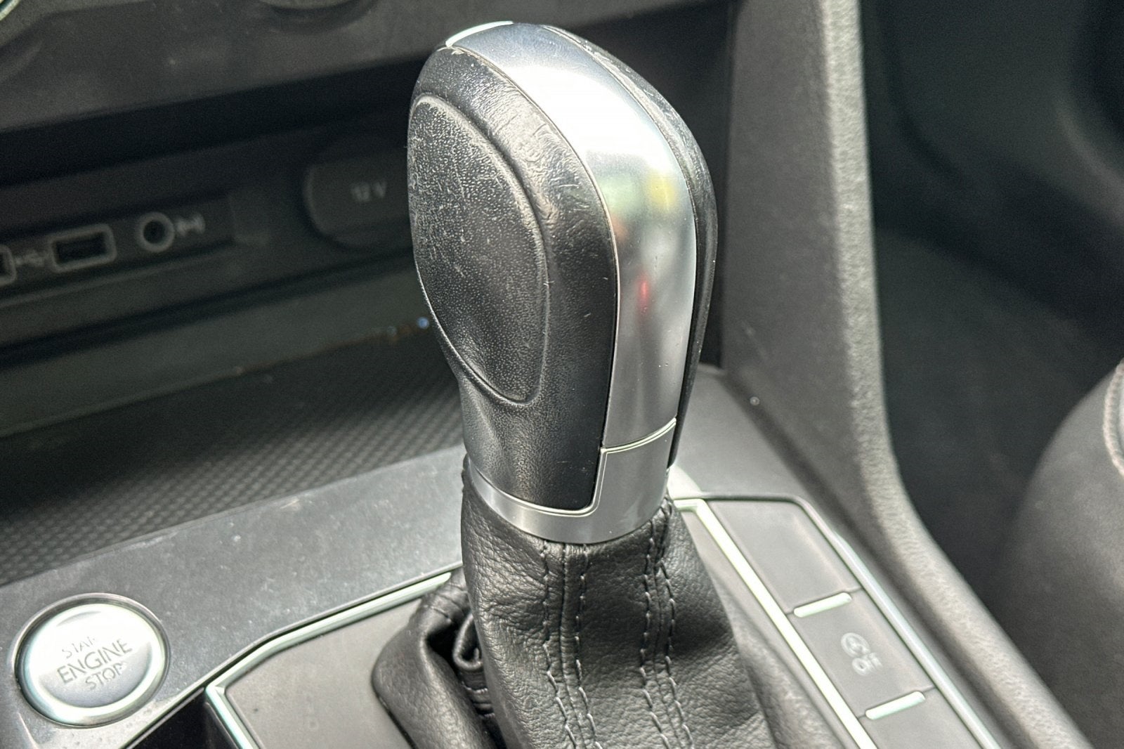 2019 Volkswagen Tiguan 2.0T SEL R-Line