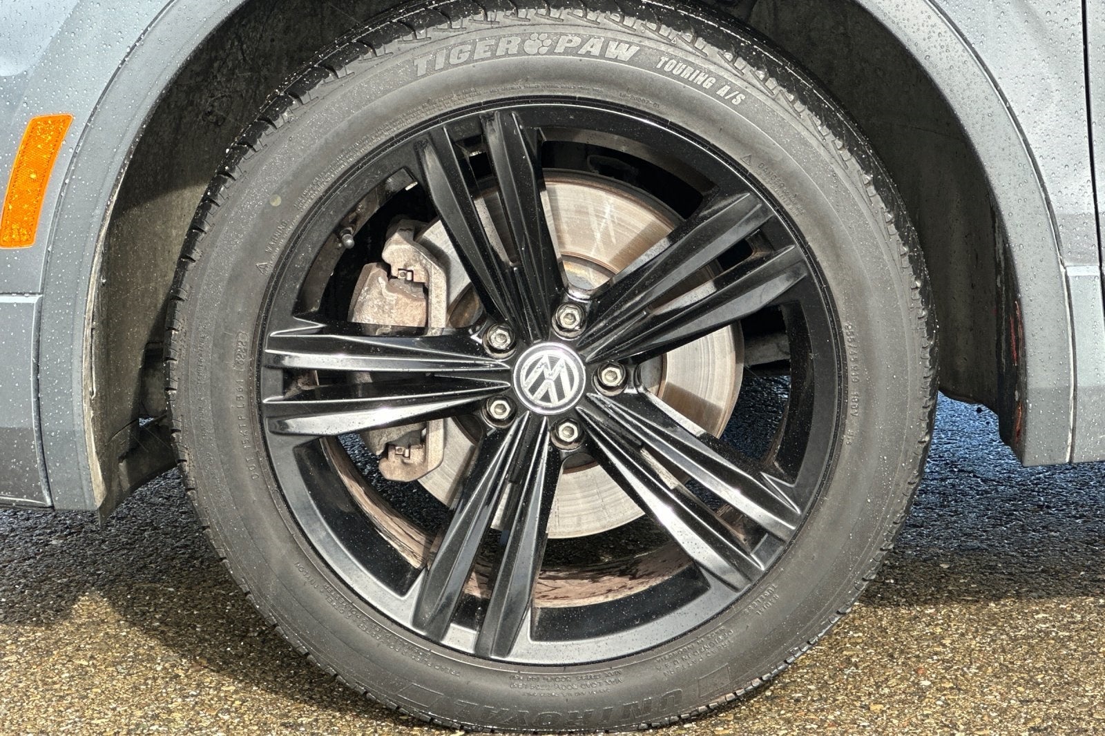 2019 Volkswagen Tiguan 2.0T SEL R-Line