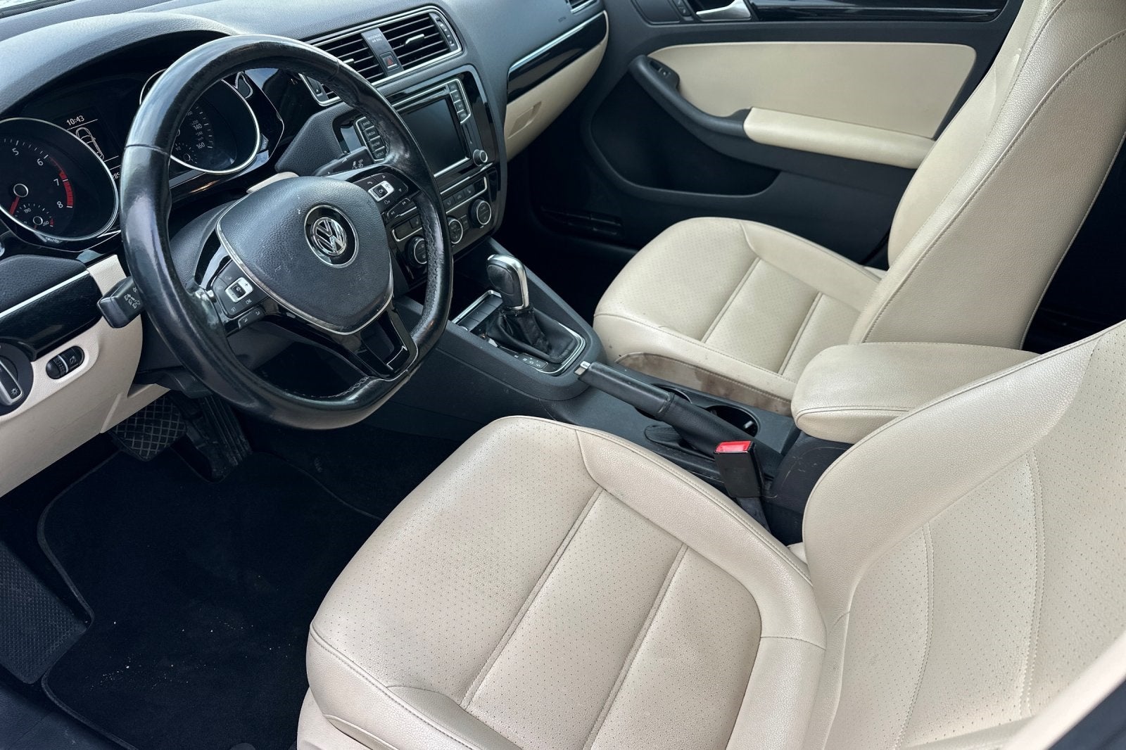 2017 Volkswagen Jetta 1.8T SEL