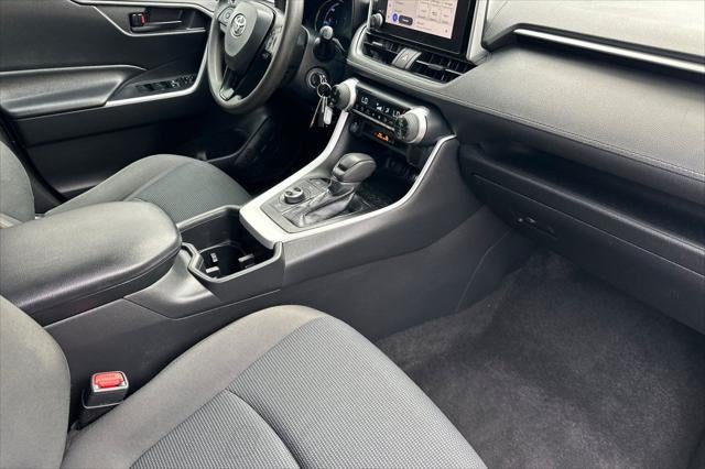 2023 Toyota RAV4 Hybrid LE