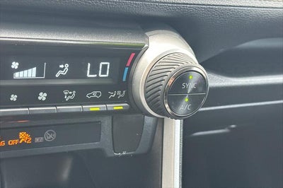 2023 Toyota RAV4 Hybrid LE