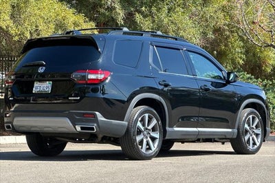 2023 Honda Pilot Touring