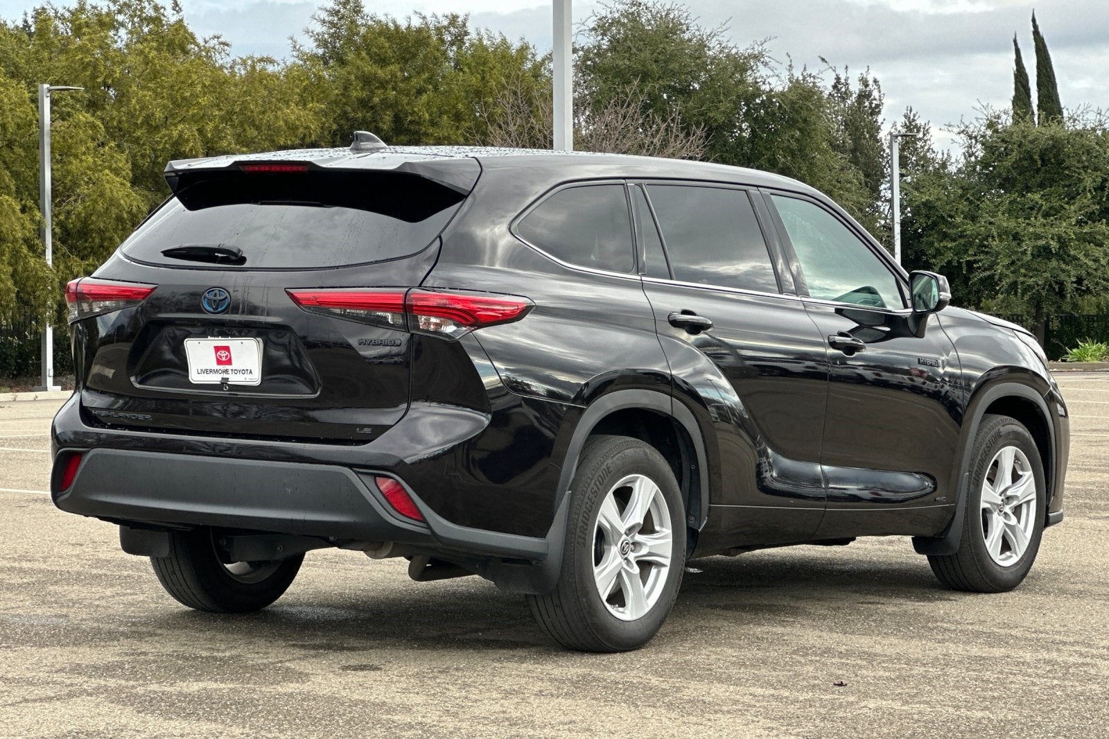 2021 Toyota Highlander Hybrid LE
