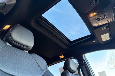 2025 Toyota Sienna XSE 7 Passenger