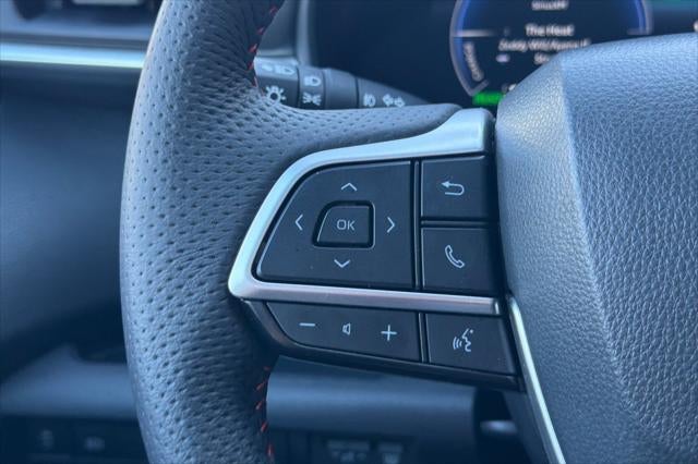 2025 Toyota Sienna XSE 7 Passenger