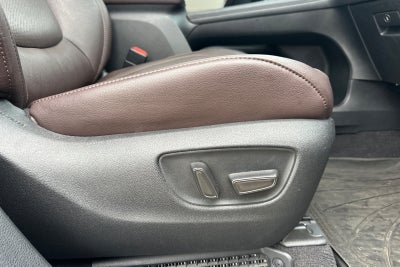 2023 Toyota Sienna Platinum 7 Passenger