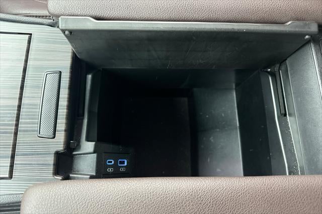 2023 Toyota Sienna Platinum 7 Passenger