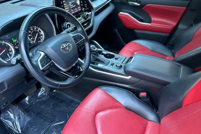 2022 Toyota Highlander XSE