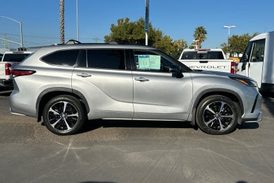2022 Toyota Highlander XSE